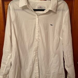 Vineyard vines women’s classic Oxford size 16